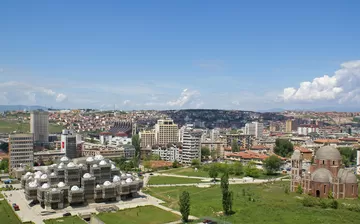Sud u Prištini osudio dvojicu Srba za terorizam